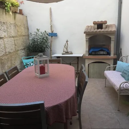 Maison Au Bord De Mer Saintes-Maries-de-La-Mer Exterior foto
